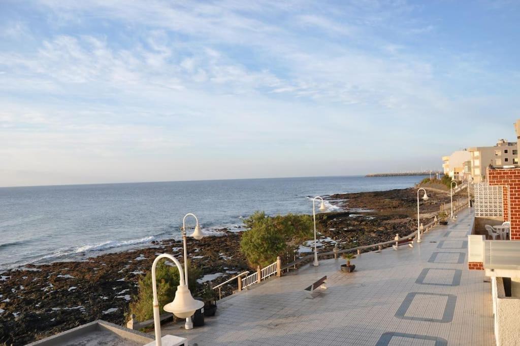 Apartamento En Arinaga En Primera Linea Exteriör bild